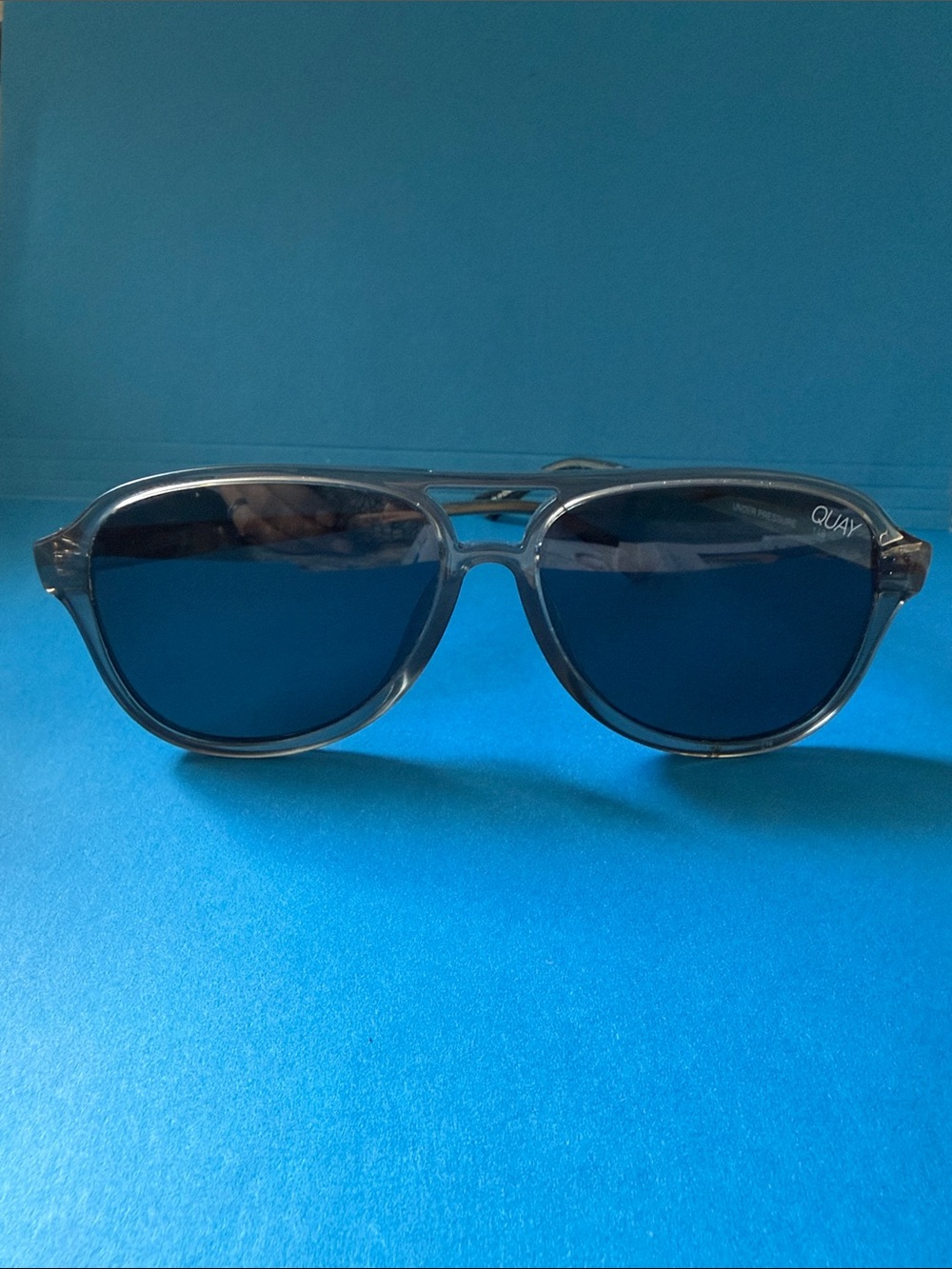 Quay Australia Men’s Grey Frame Sunglasses “Under Pressure”